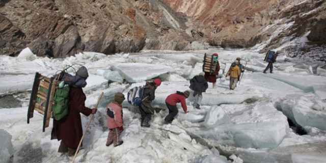 children-going-to-school-around-the-world-51-1