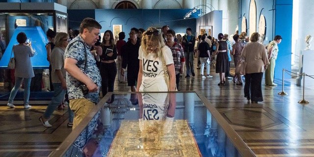 Hermitage-Museum-_l_18440