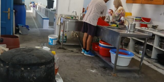 IMG-ed15b9c0b550f9e5bc9700205d6f5433-V